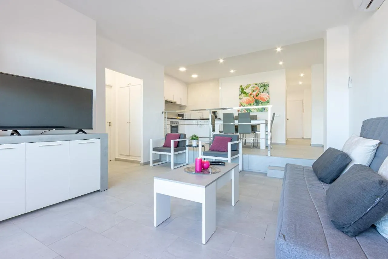 Apart-Rent Apartment Gran Reserva 0076 エンプリアブラバ